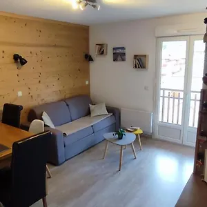 Joli T2 + Coin Montagne + Garage Briançon